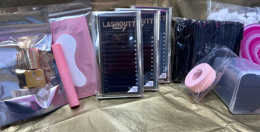 LASHOUTT LUXURY PR Package